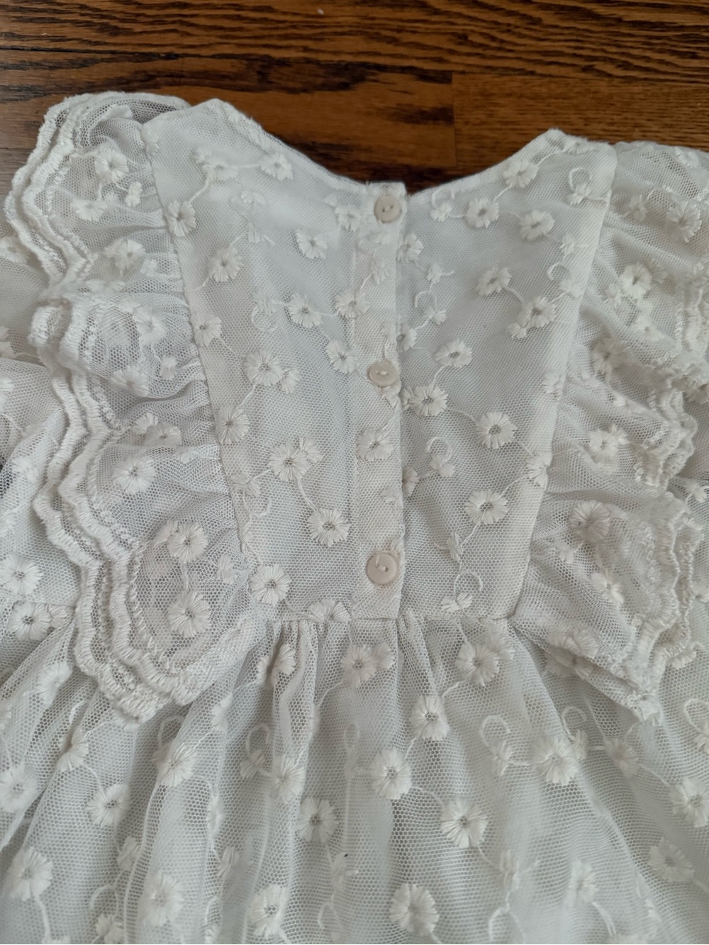Zara Kids Girls Embroidered Tulle Lace Dress Ruffle Oyster White Boho Size 4-5T - Picture 4 of 6